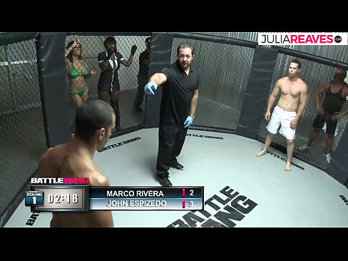 ❤️ Ο Ultimate Fighter γαμάει ένα κορίτσι αμέσως μετά από έναν αγώνα στο ρινγκ Σούπερ πορνό ️