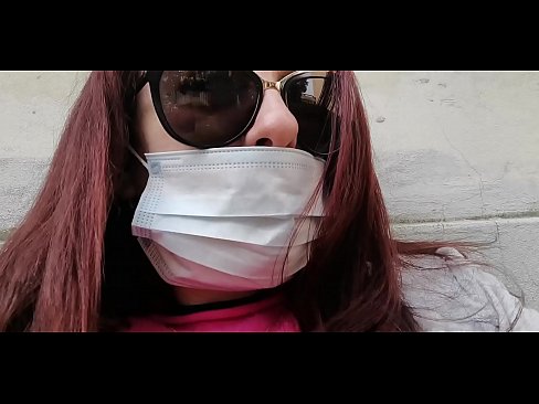 ❤️ Η Νικολέτα εκδικείται τον γείτονά της και κατουράει στο γκαράζ του (Ειδικό Covid19 Ιταλική καραντίνα) Σούπερ πορνό ️